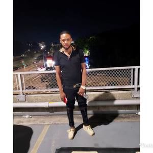 Meet your Posher, Delroy